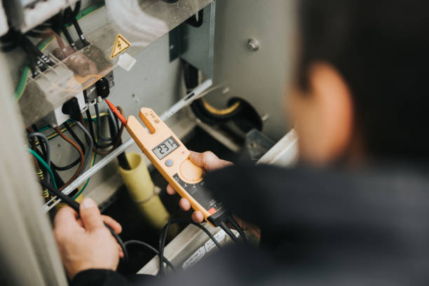 Best Affordable Emergency Electrician  in Luverne, MN